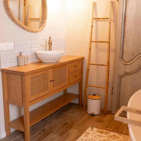 Ferienhaus Maison D Artiste Romantique Coeur De *