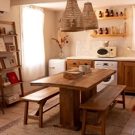 Maison D Artiste Romantique Coeur De Ferienhaus *