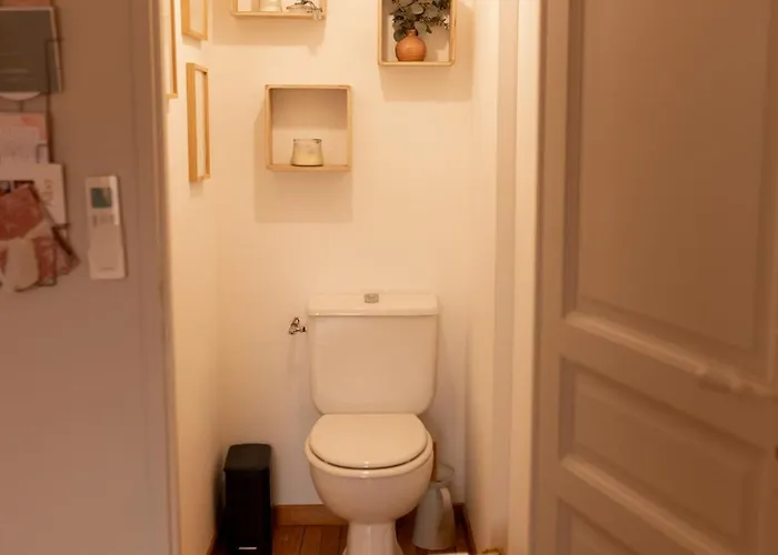 Maison D Artiste Romantique Cœur De * Bessières